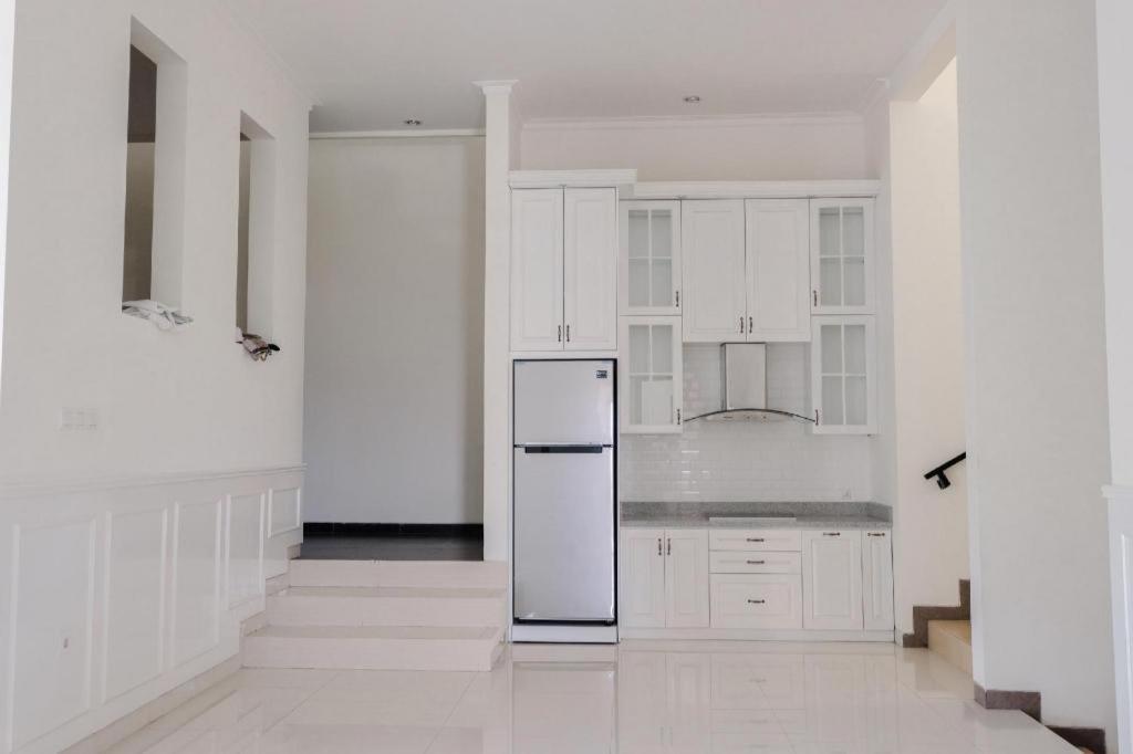 Готель Oyo 1110 Ijen Butik House Маланг Екстер'єр фото
